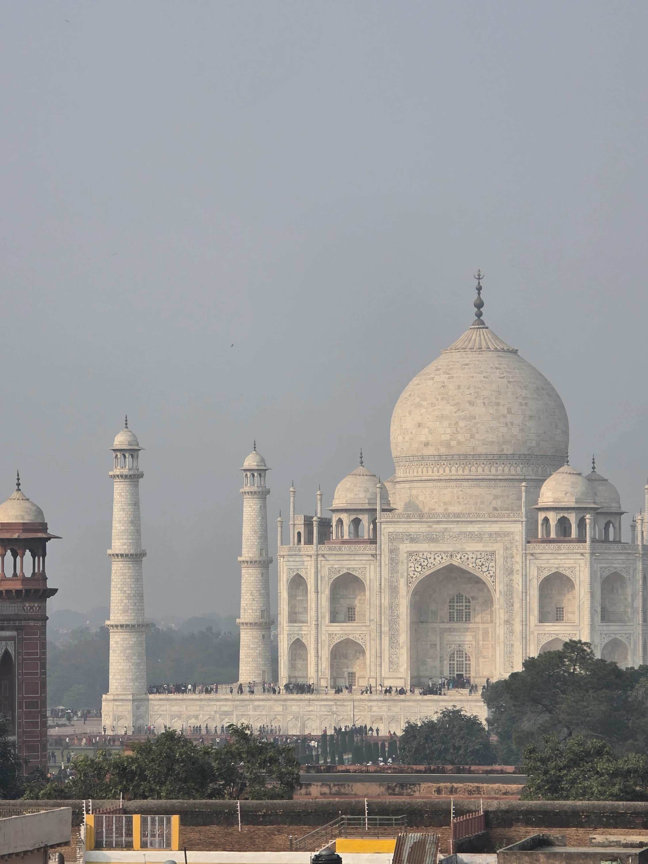 Taj Mahal – widok z dachu