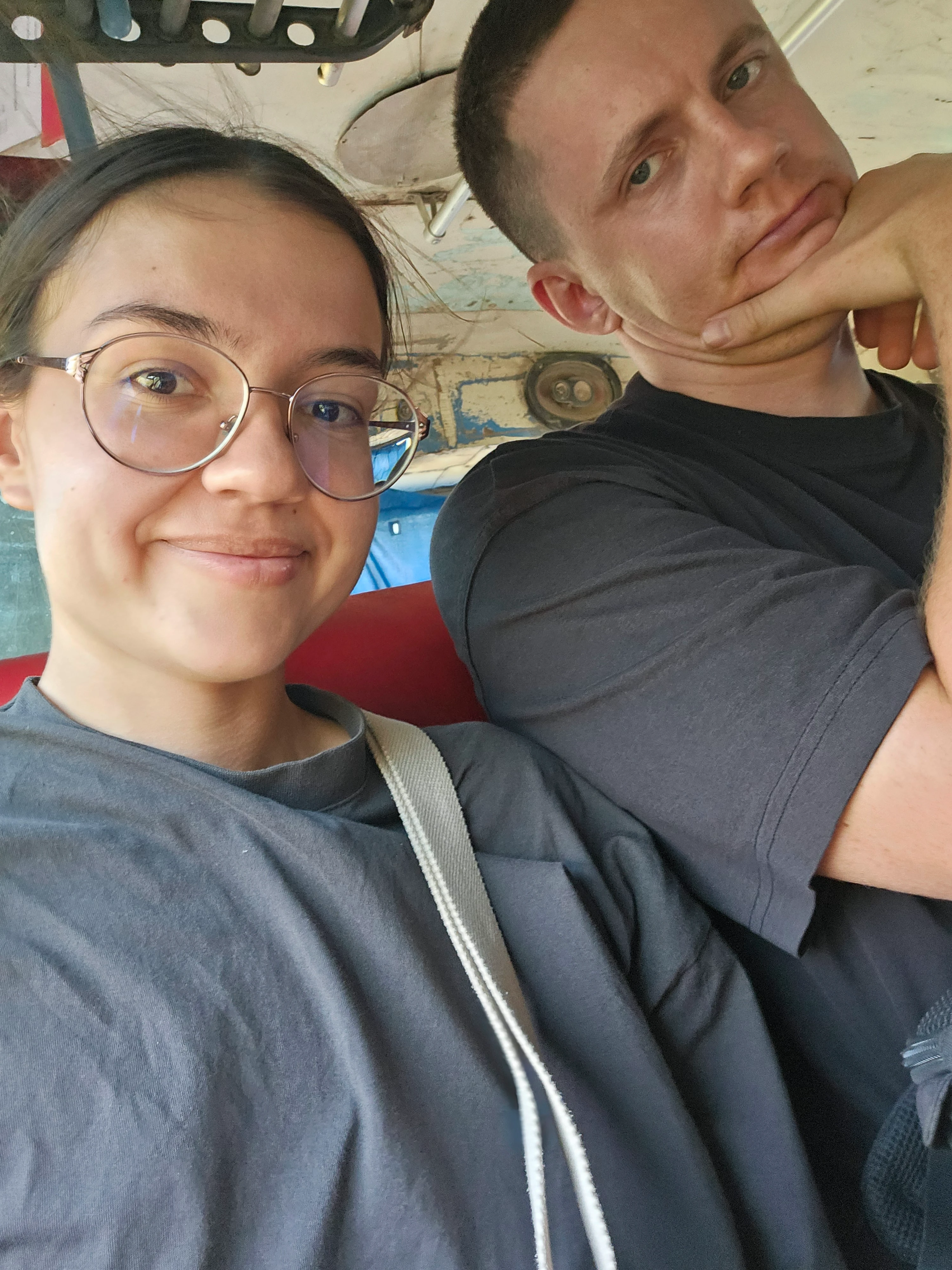 Laos – para w autobusie