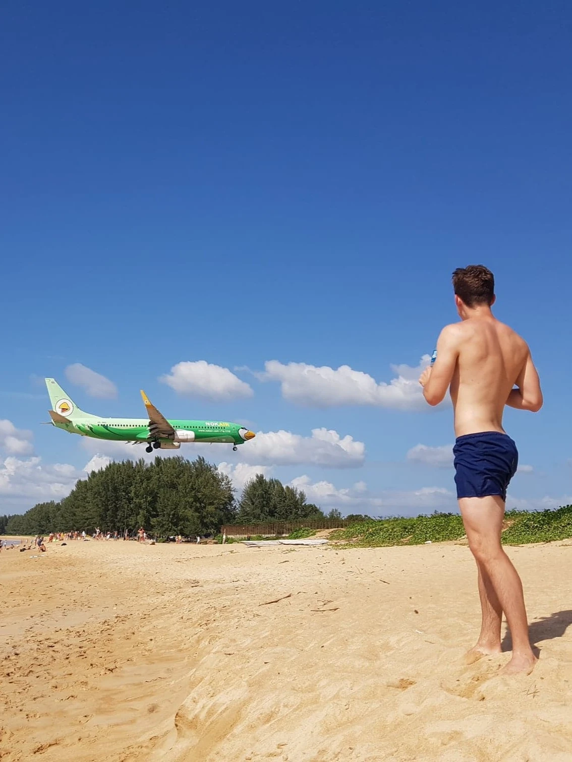 Tajlandia – Phuket, Mai Khao Beach, samolot nad plażą